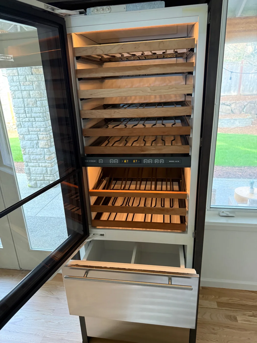 Built-in wine storage